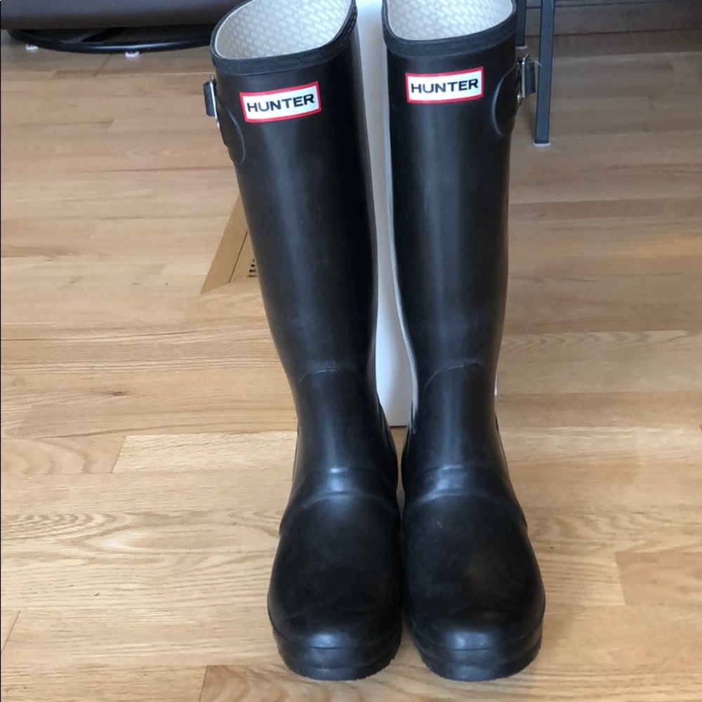 Hunter Black Tall Rain Boots Size 7